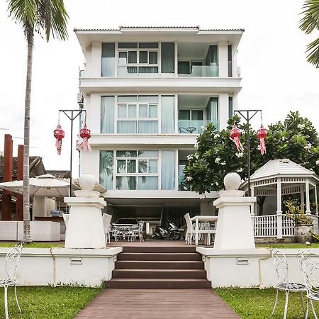 B2 Riverside Colonial Hotel Chiang Mai Buitenkant foto