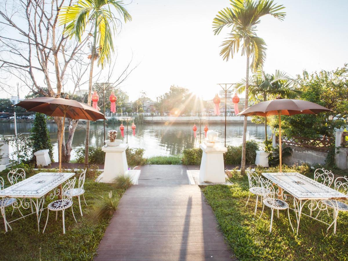 B2 Riverside Colonial Hotel Chiang Mai Buitenkant foto